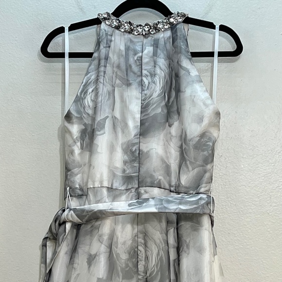 Eliza J Floral Embellished Organza Gown - Picture 6 of 12